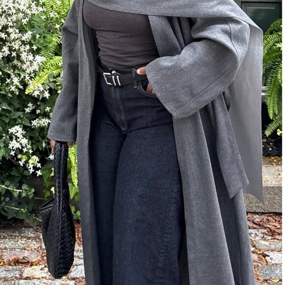 Grey Maxi Cardigan with Oversized Scarf - Picture 3 of 3
